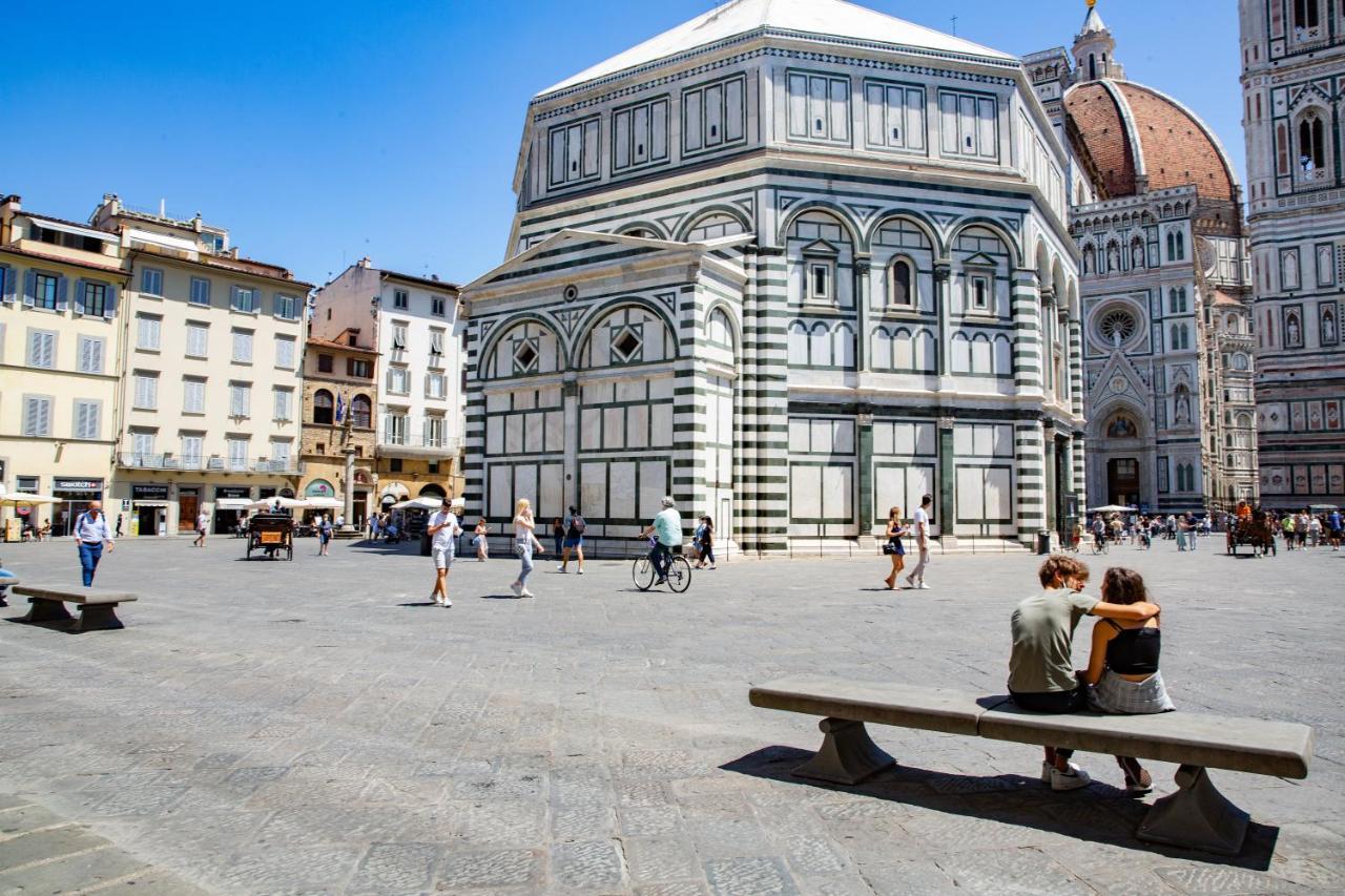 Unique Gem In Piazza Duomo Leilighet Firenze Eksteriør bilde