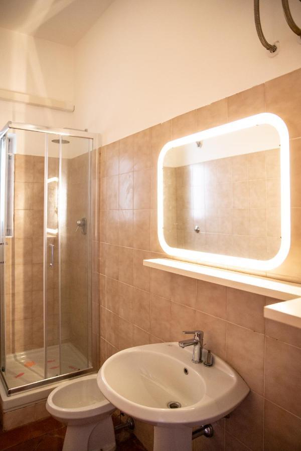 Unique Gem In Piazza Duomo Leilighet Firenze Eksteriør bilde